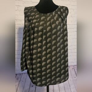 Sleeveless Black Printed Tank Top